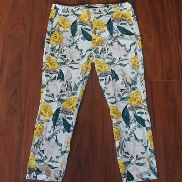 Zara Pants - Zara Floral Print Pants
